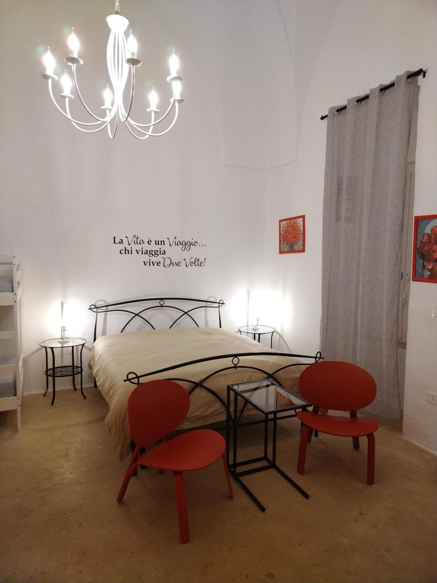 Cortile Carducci Hotel Racale Buitenkant foto